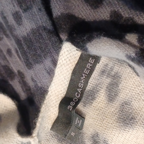 360 Cashmere Cardigan - Picture 16 of 16